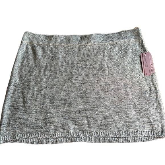 Wild Fable L Ice Blue Sweater Skirt with Sequins NWT Women's Size Large Pull On - Picture 1 of 8